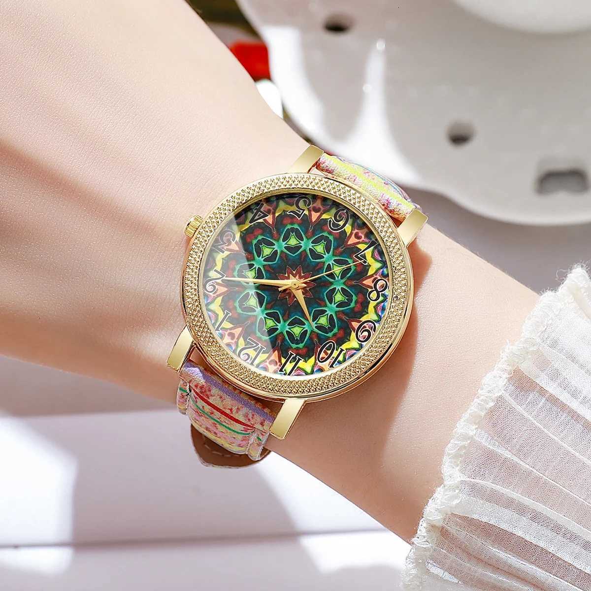1/6/7PCS Fashion Leather Strap Women Watches Vintage Printed Ladies Quartz Wristwatch Reloj Mujer Girls Clock Gift Without Box Y251212