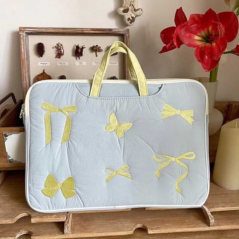 Cute Embroidered bow Laptop Handbag 133 136 14 15 156 16 Inch For Macbook Xiaomi Lenovo Huawei Samsung Notebook Carry BagT251212
