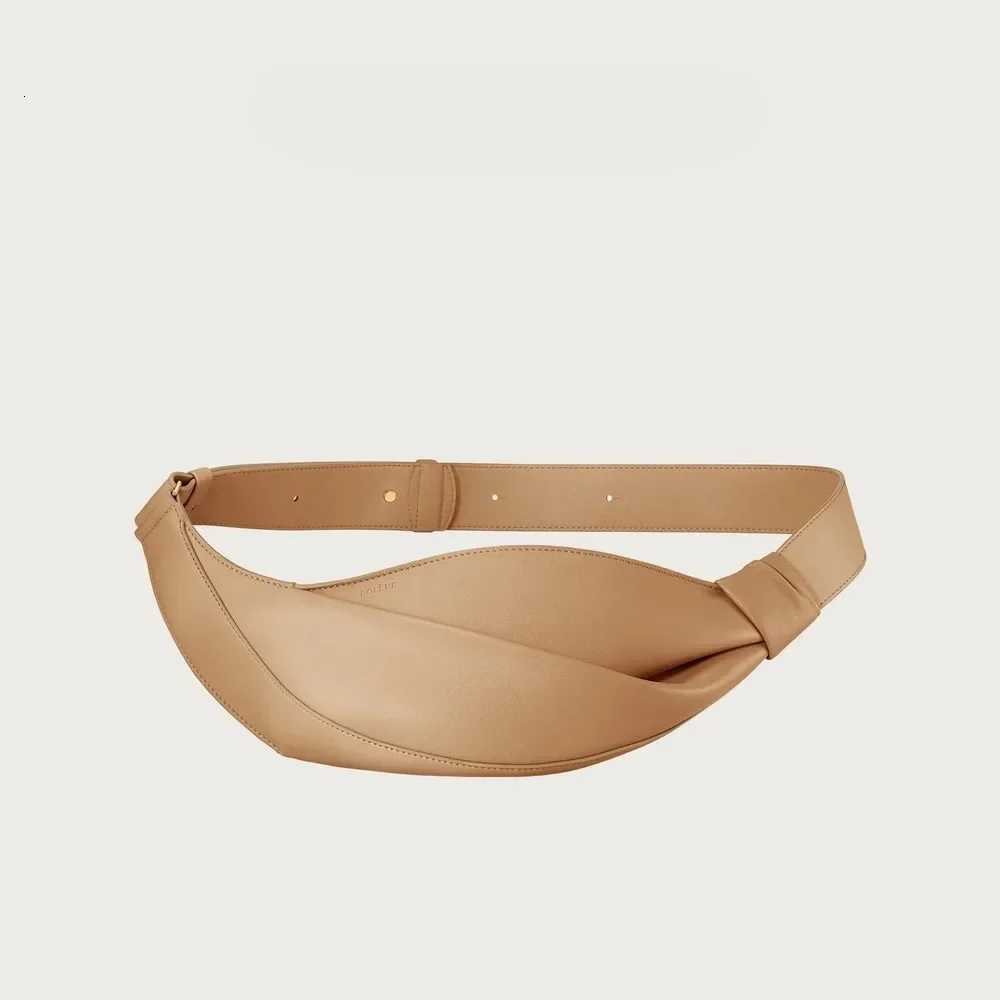 2025 New large capacity low shaped persali niche travel smooth cowhide crossbody bag Y251211