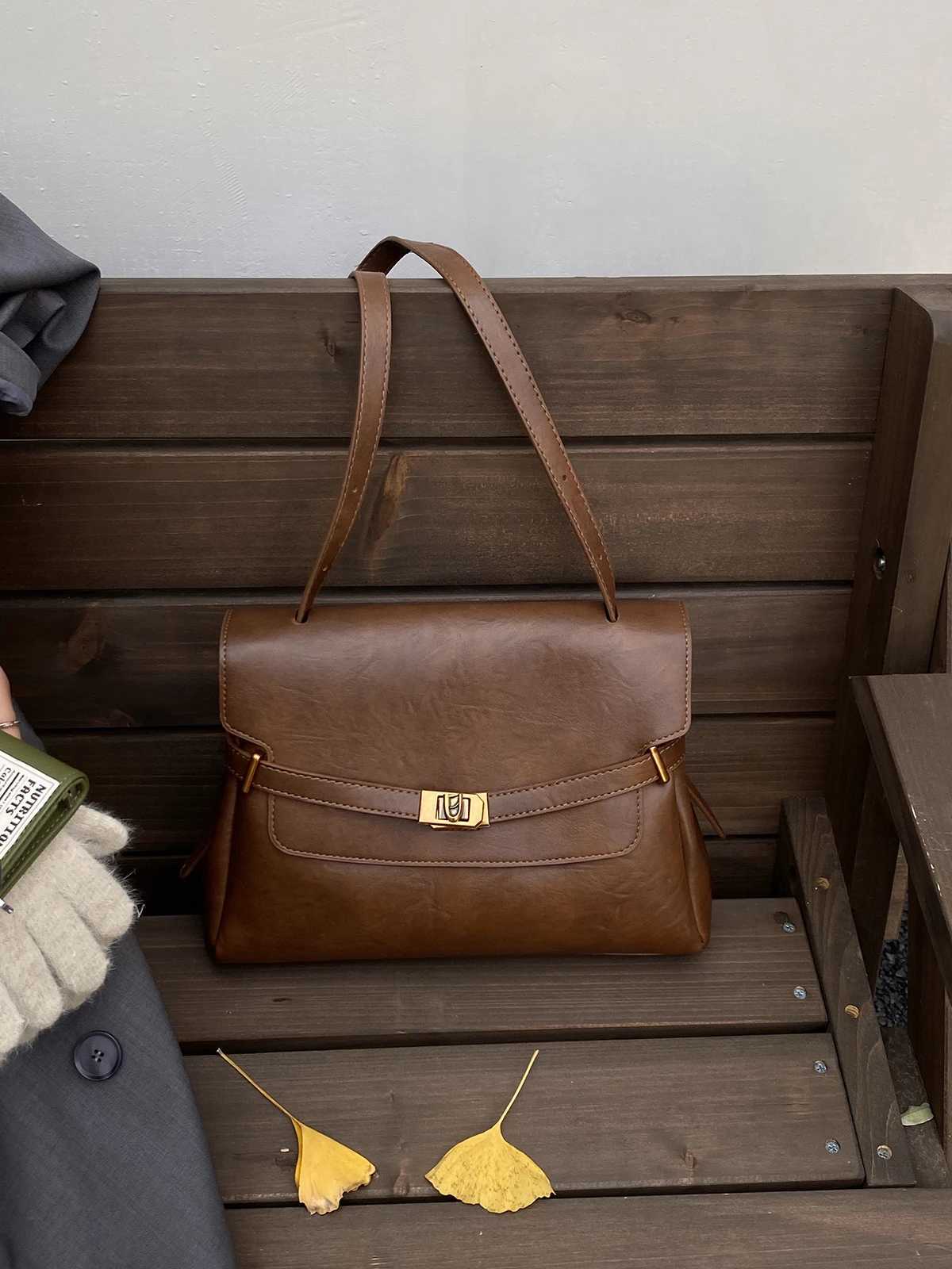 2025 New Wens BagLuxury Minimalist Crossbody Bag for Versatile Daily Cmute Y251211