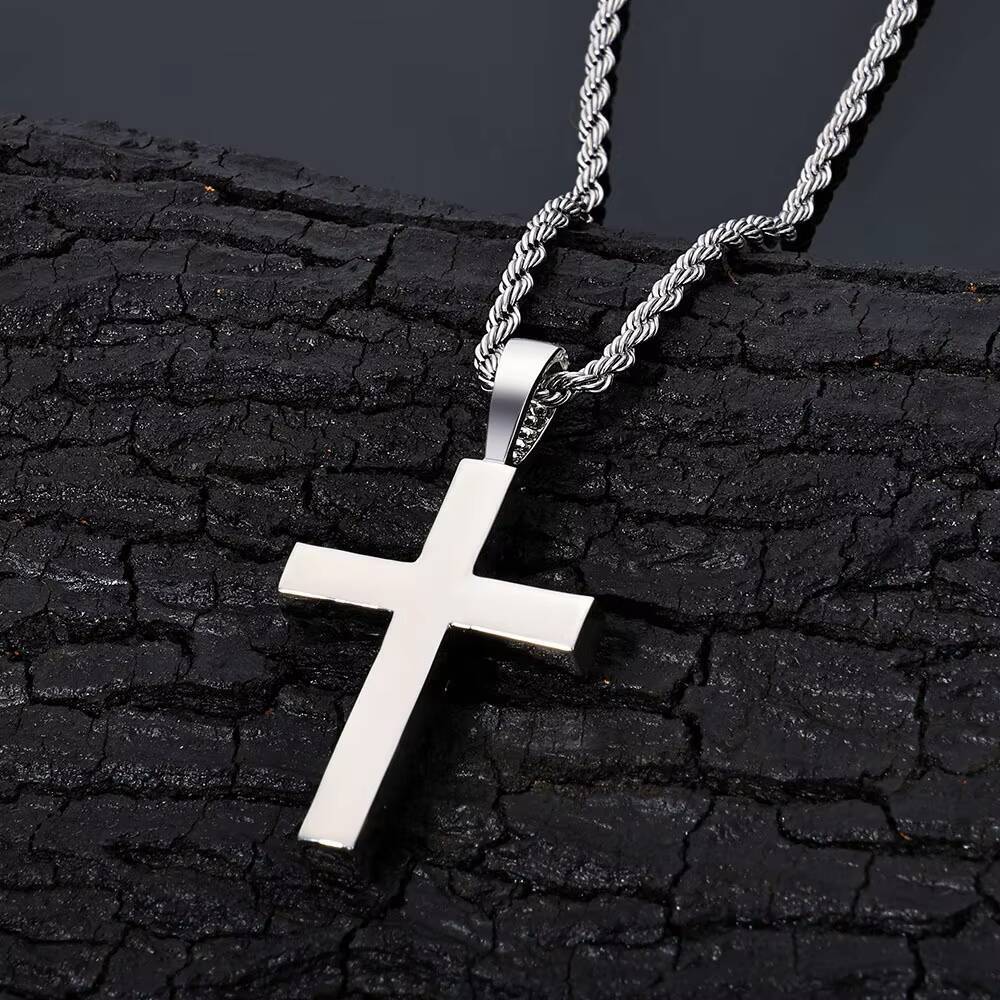 Hip-hop S925 Silver Moissanite Cross Pendant Retro Trend Jewelry Mens Necklace Custom Gold