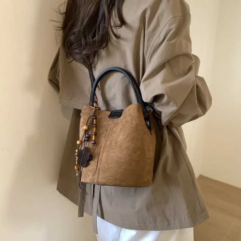 Vintage Matte Suede Bucket Bag Lazy Style Fi Handbag Tote Sub Bag Casual Shoder Crossbody Bag for Wen Y251211