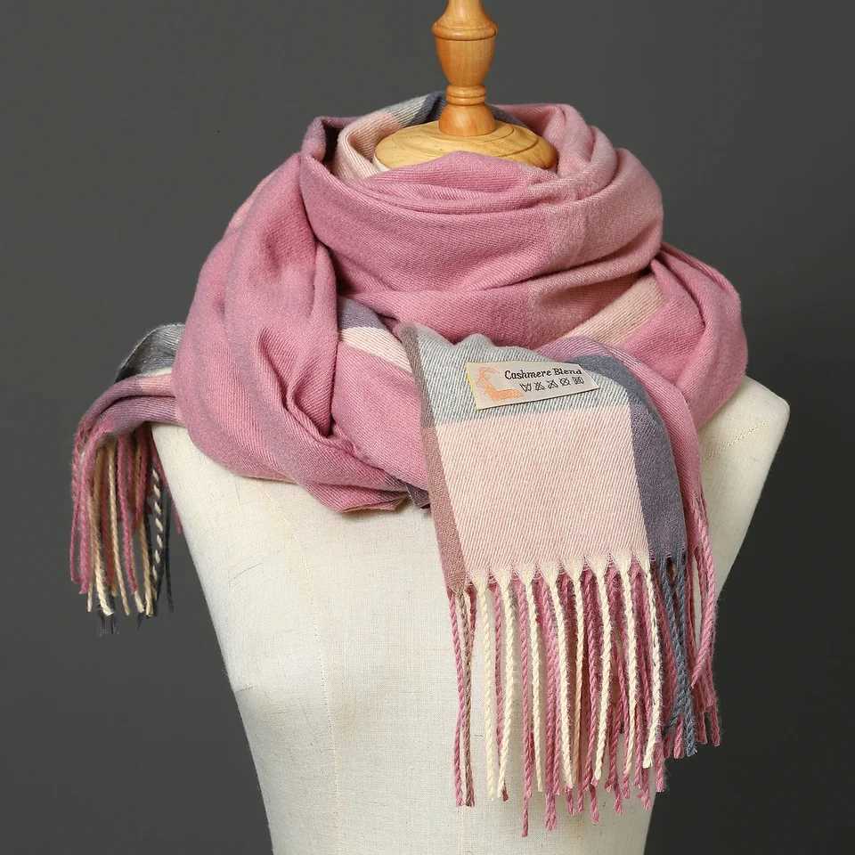 20070cm Oversize Classic Plaid women scarf Cashmere Shawl men wrap Superior quality thickening female bandanna pashmina muffler Y251211