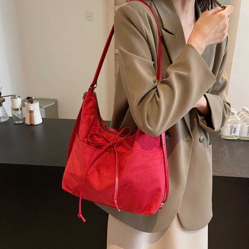 Vintage Suede Small Square Bag For Wen Autumn Winter New Chic Bow Lace-up Versatile All-mahed e Shoder Crossbody Bags Y251211