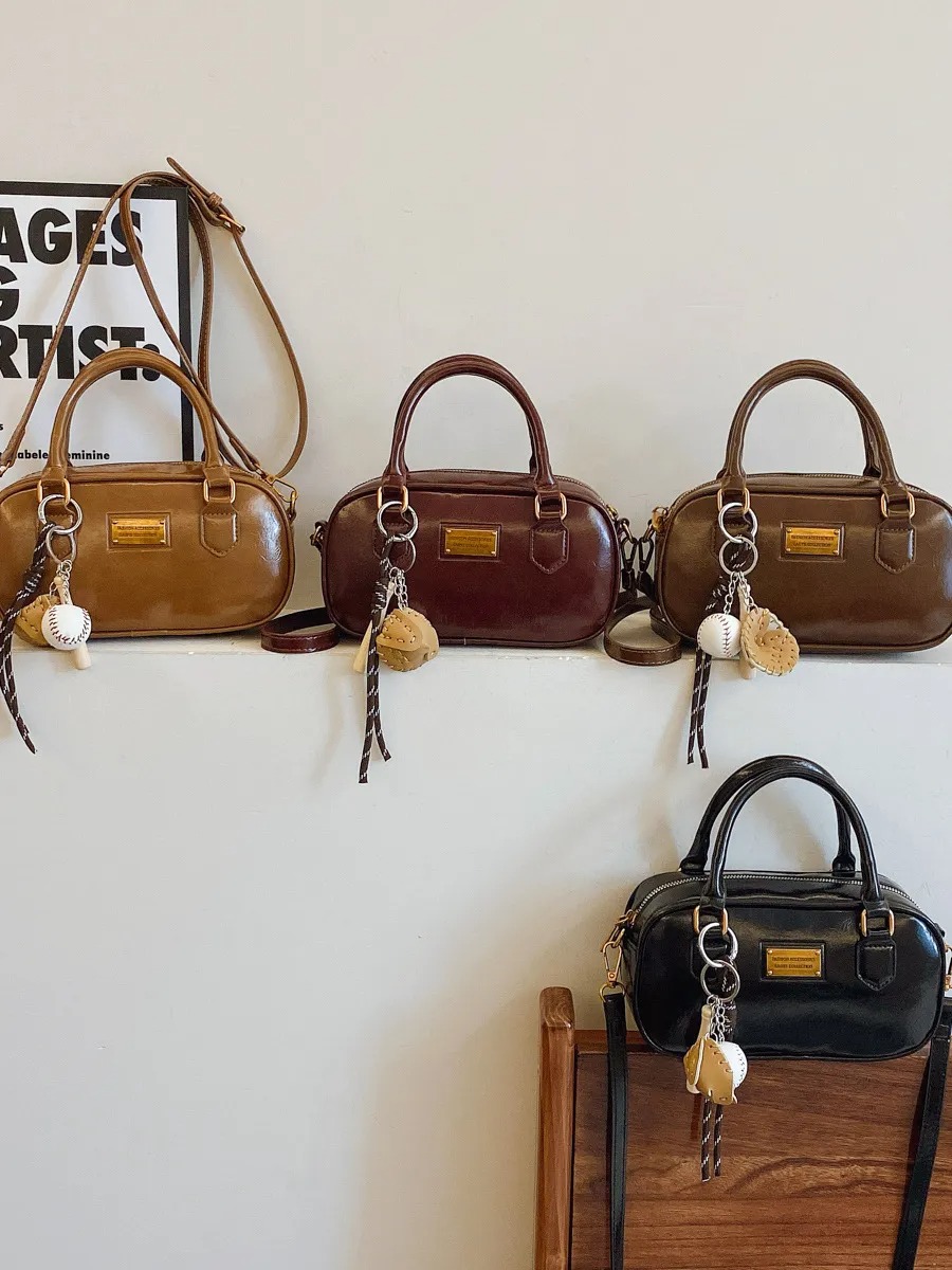 Designer Free shipping Handheld Bowg for Women Autumn/Winter New Trendy Small Square Versatile Single Cross Shoulder Bag