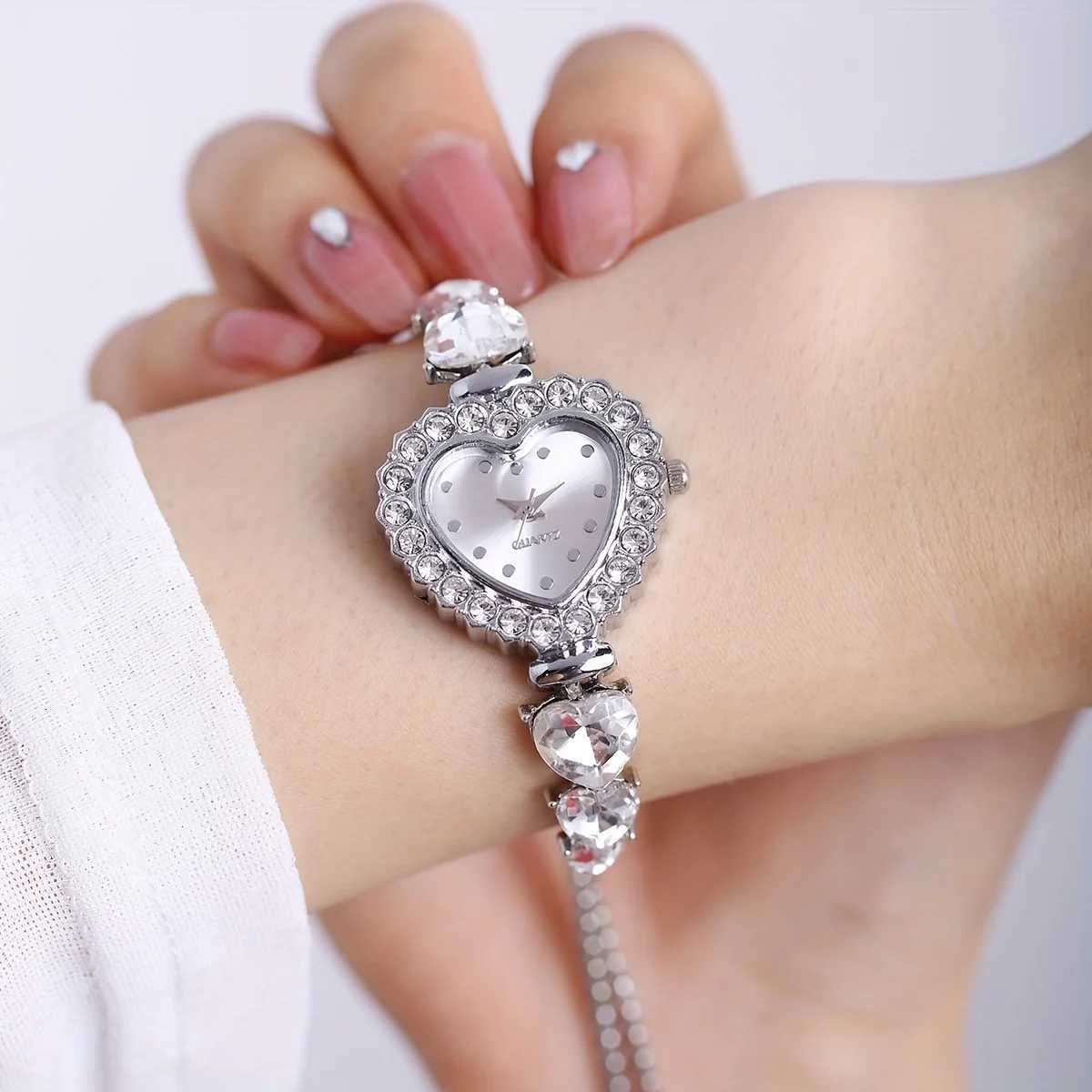 Elegant Womens Quartz Watch Luxury Rhinestone Bracelet Band Wristwatch Reloj Mujer Girls Clock Gift Y251212