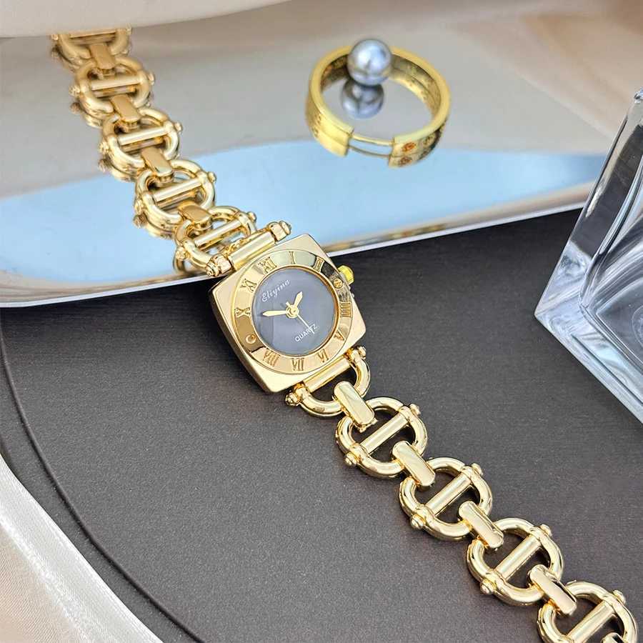 Elegant Square Women Quartz Watch Fashion Bracelet Band Ladies Wristwatches Reloj Mujer Girls Clock Gift Y251212