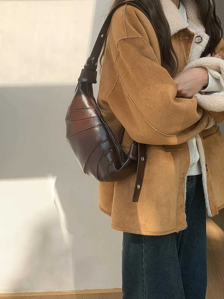 2025 autumn and winter new croissant fiable crossbody bag shoder bag armpit bag daily cmuting wens bag Y251211