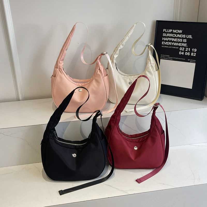 2025 Casual Fi New Large Capacity Crossbody Bags Solid Persality Portable Solid Color Shoder Bags for Wen Y251211
