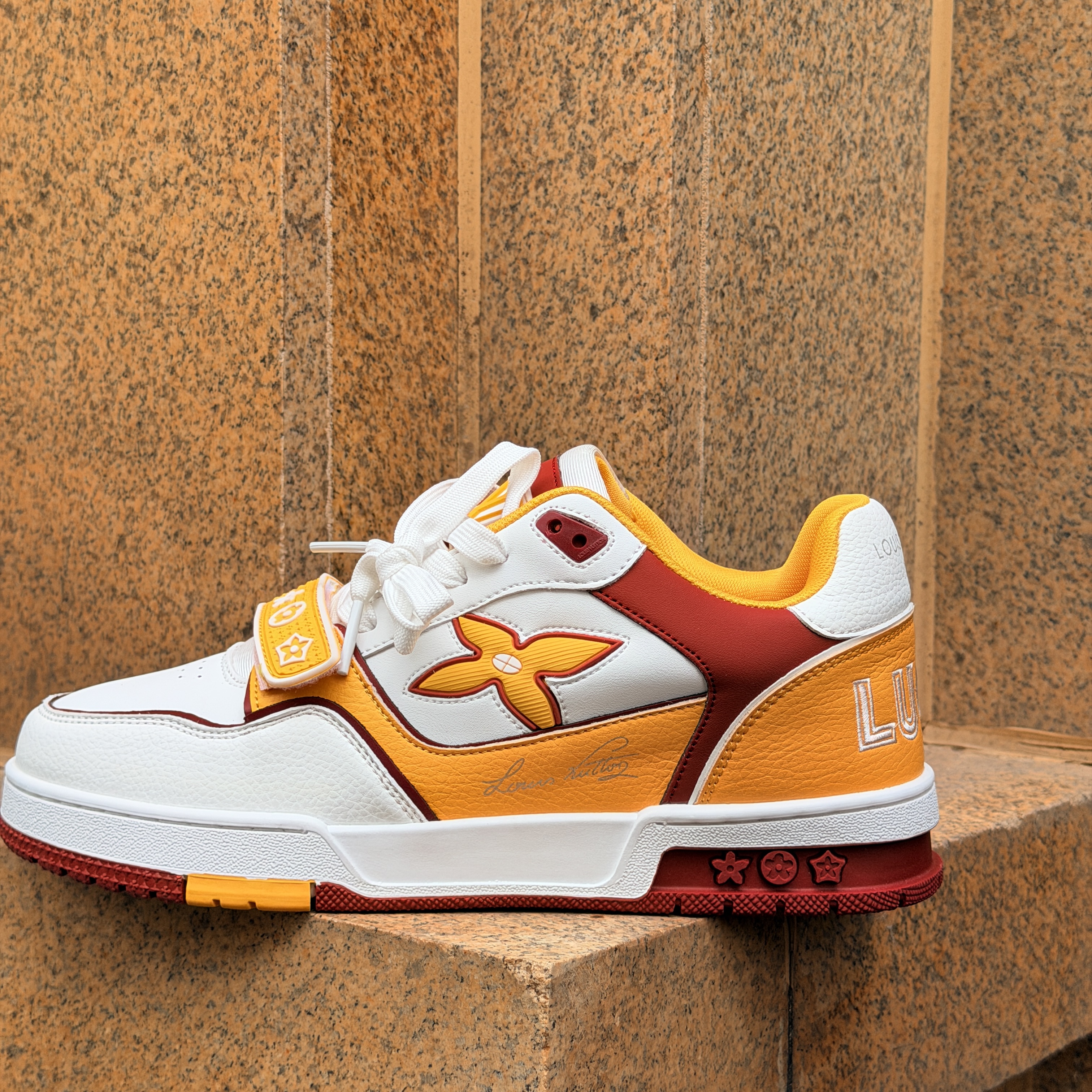 VUTITDN Designer Shoes 2025 New Mens and Womens Couple Shoes Fashion Versatile Sneakers Casual Running Sports Shoes