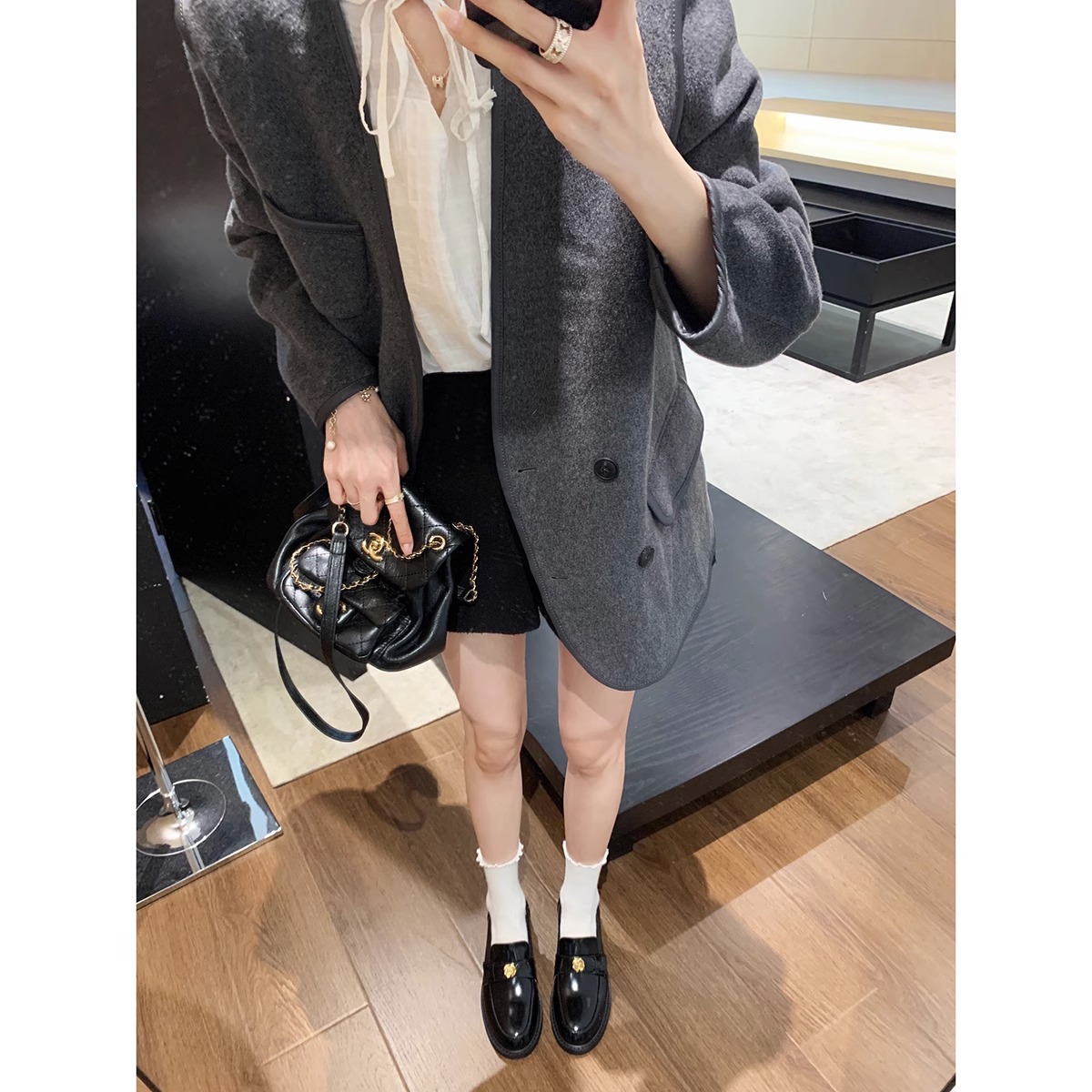 Women's Block Heel Loafers 2026 New Autumn Winter British Style Platform Slip-On Soft-Soled Round-Toe Leather Shoes