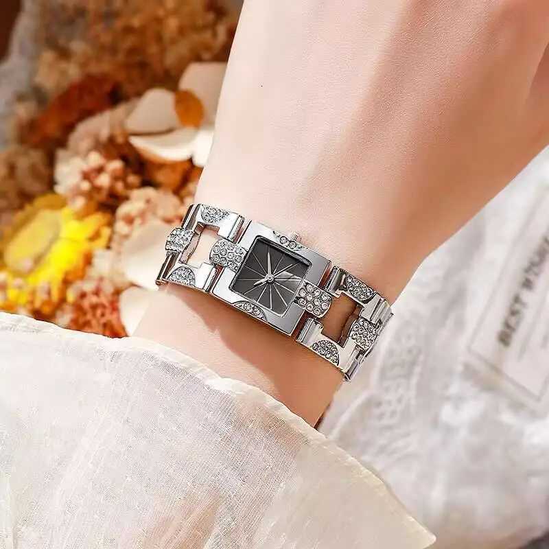 3PCS/Set Luxury Rhinestone Womens Quartz Watch Fashion Square Women Watches Reloj Mujer Girls Clock GiftWithout Box Y251212