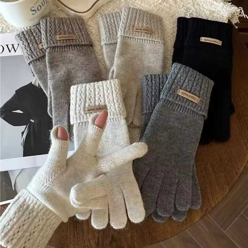 Korean High Quality Knitted Gloves for Women Missing Fingers Touch Screen Protector Gloves Simple Washable Full Finger Gloves Y251211