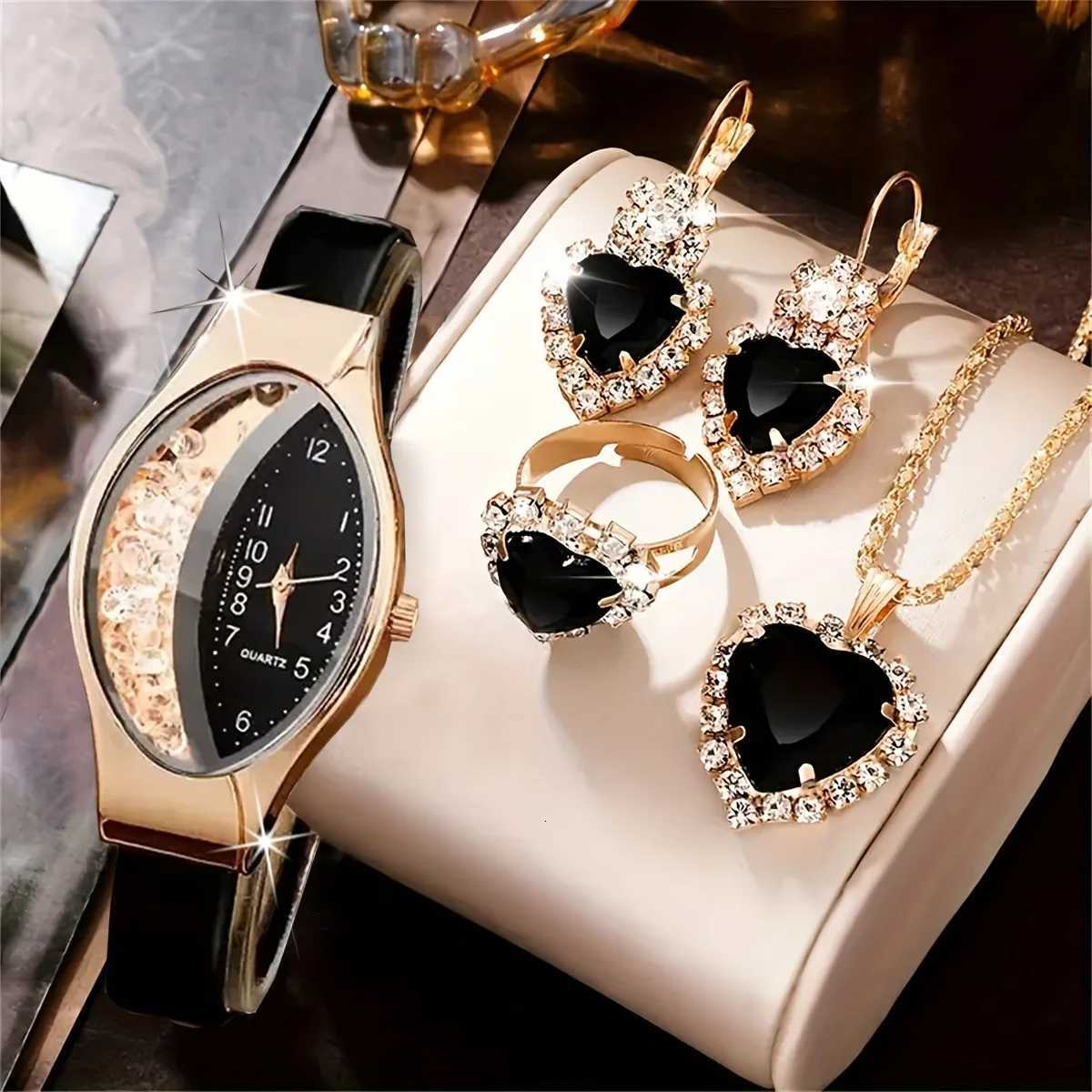 5pcs Elegant Womens Watch Jewelry Set Luxury Rhinestone Leather Band Wristwatch Reloj Mujer Girls Clock GiftWithout Box Y251212
