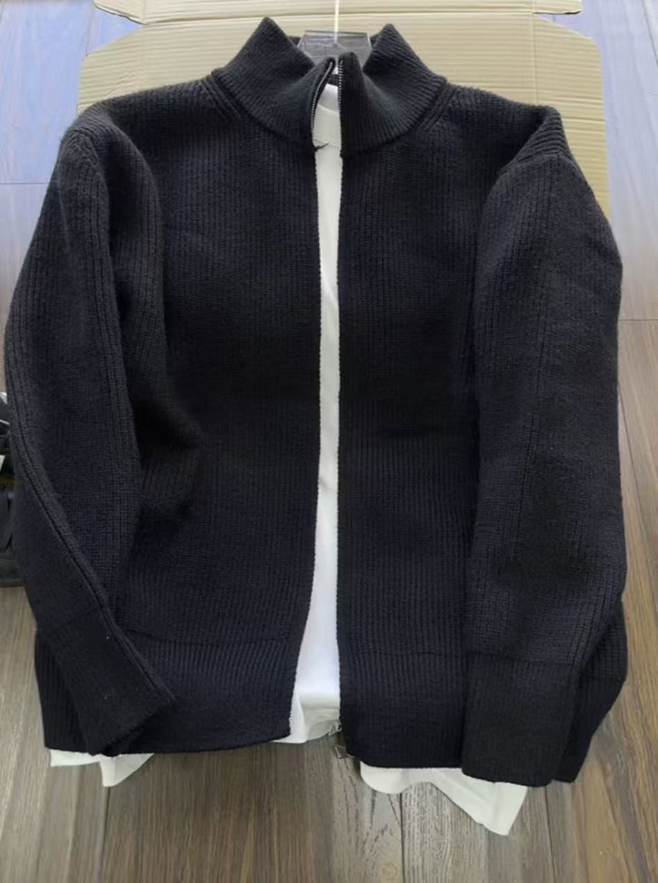 Men's sweater jacket is a clean and versatile, form-fitting sweater jacket
