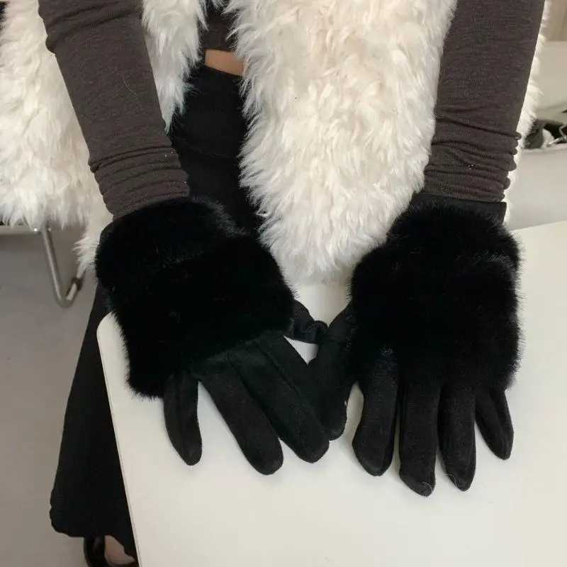 Winter Thickened Suede Gloves For Women Warm Rabbit Faux Fur Detachable Touch Screen Thermal Lining Gloves Windproof Fur Gloves Y251211
