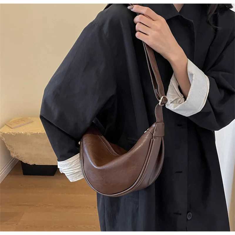 Vintage PU Leather Crossbody Bag Wens New Trendy Dumpling Bag Lightweight Small Shoder Armpit Bag Casual Shoder Crossbody Y251211