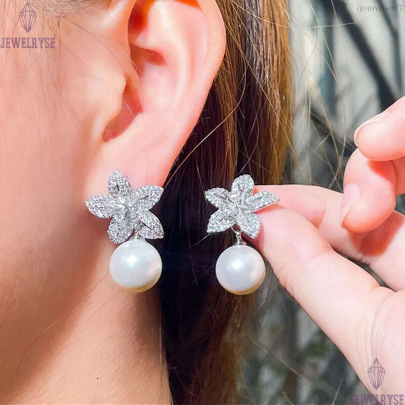 Fashion Imitation Pearl Flowers earrings Charm jewelry Bride Wedding South American White AAA Cubic Zirconia Copper 18k Gold Silver Designer Earring F