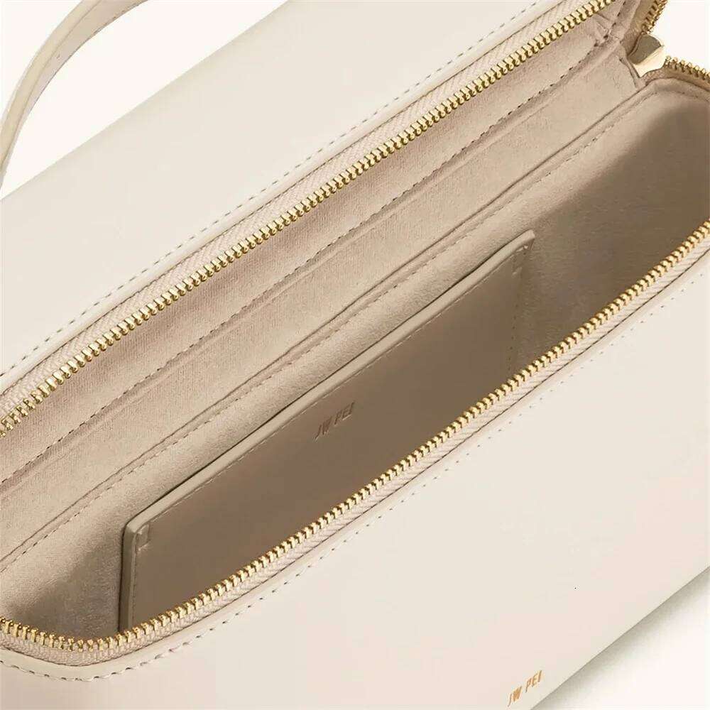 JW PEI spring, lunchbox shoulder crossbody new ladies handbag commuter fashion genuine leather bag female ,top handles