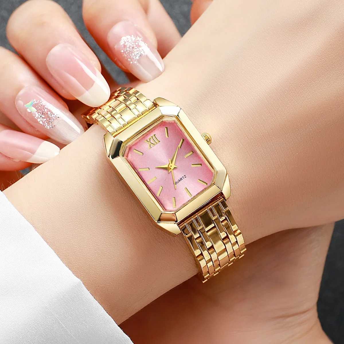 1PCSurprise Mystery Watch Blind Box- Fashion Rectangle Women Quartz Wristwatch Reloj MujerWithout Box Y251212