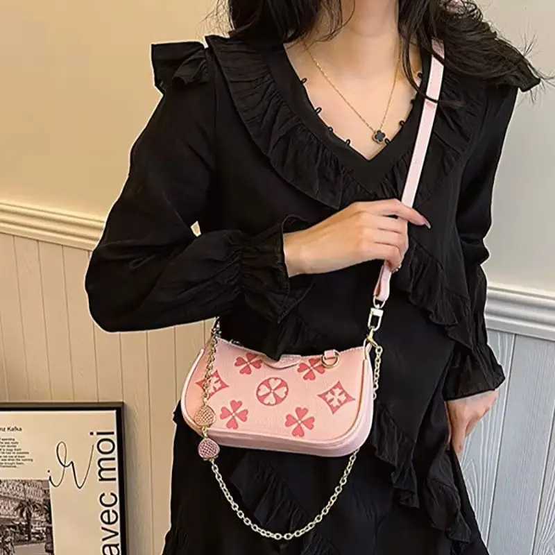 Womens 2025 New Arrival - Fashion Printed Small Clutch Versatile Crossbody Trendy Premium Light Luxury VibeT251213