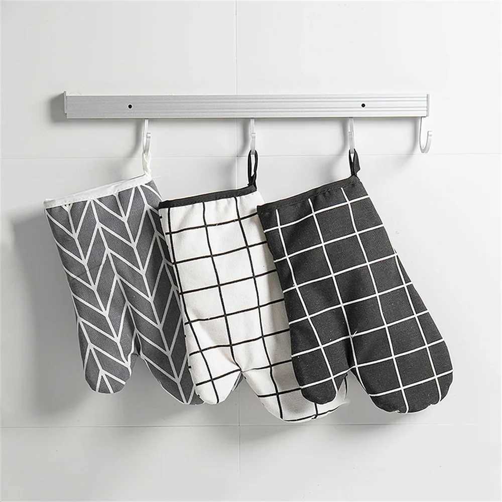 2pcs Kitchen Oven MittsInsated GlovesHeat-Resistant Microwave GlovesAll Clad Oven HelperCooking Tools SetBaking Supplies H251212