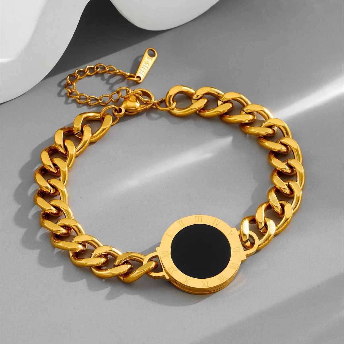 Trendy Ins Style Cuban Chain Stainless Steel Minimalist Fashion Roman Numerals Accessory for Women M251213