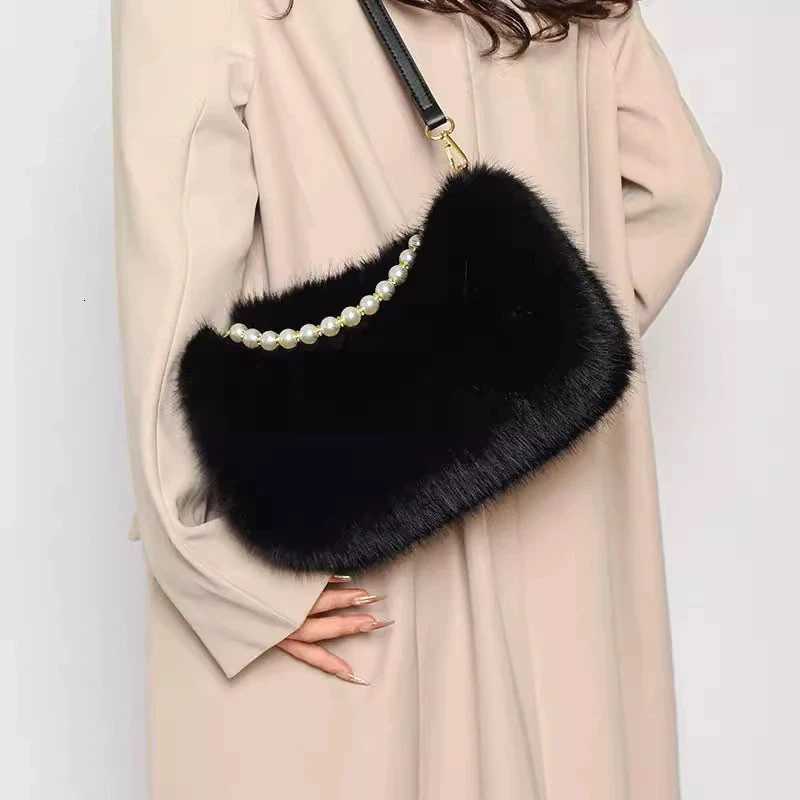 Winter Fashion Womens Faux Fur Shoulder Bags Candy Color Pearl Handle Crossbody Bag Small Fluffy Female Pillow HandbagsT251213