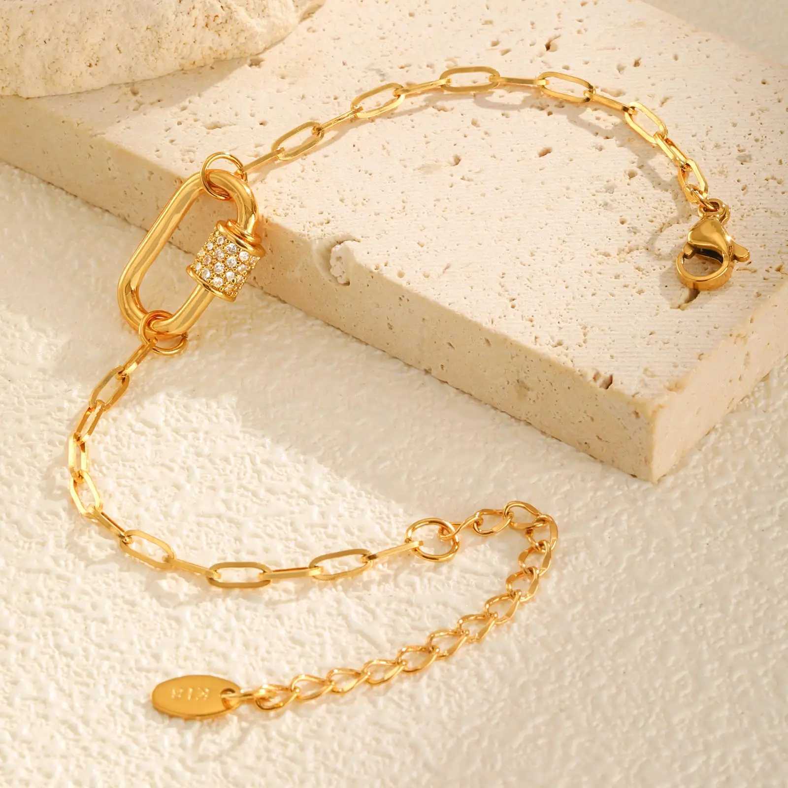 Exquisite Zircon Oval Pendant for WomenGold Color Stainless Steel Small Square Chain sFashion Jewelry Gifts M251213