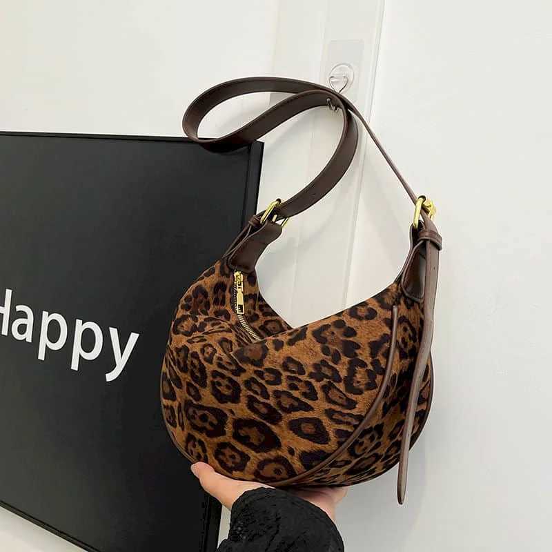 Shoulder Bags for Women High-grade Leopard Chamois Crossbody Bagss Korean Style New in Niche Design Commuting Hobos Womens BagsT251213