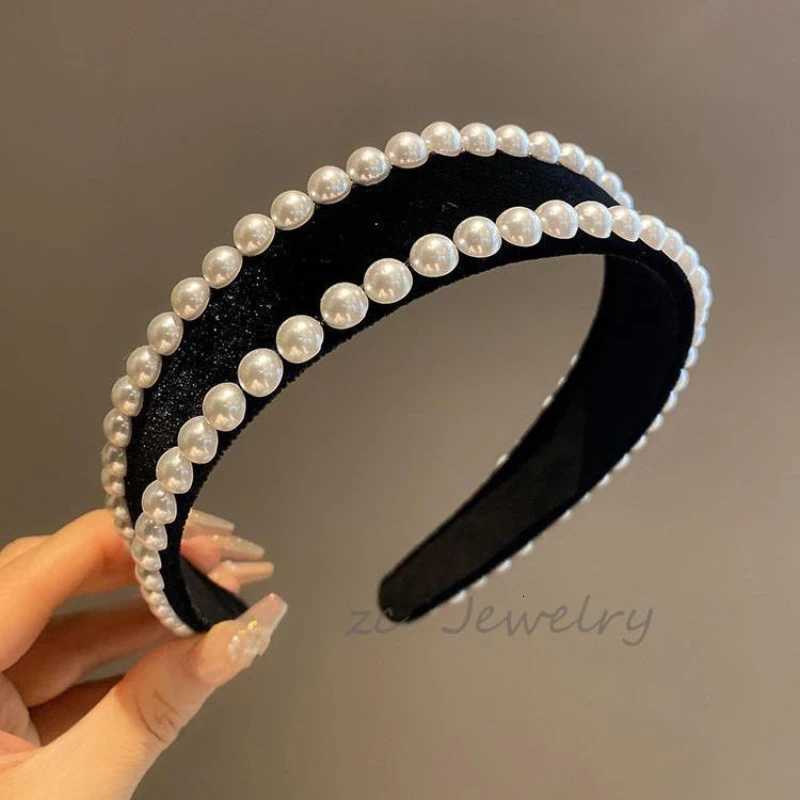 Wen Vintage Black Veet Pearls Haiand with Teeth Anti Slip Adt Hair Clip Wide Edge band Girls New Hair Accory Y251213