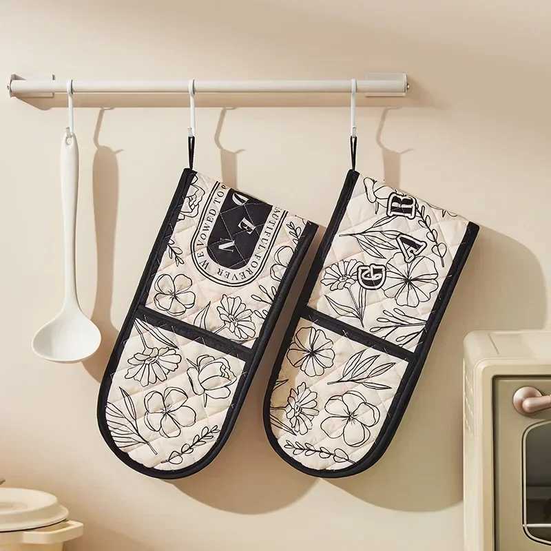 1pc Heat-Resistant Gloves Thicke One-Piece Insated Baking Tools High Temperatures Speciali for Ovens and Microwaves H251212