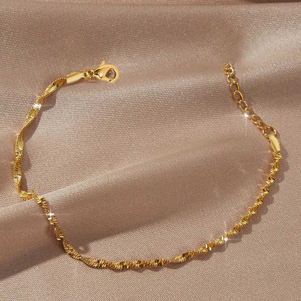 18K Gold Plated Water corrugated Stainless Steel Fine Chain Elegant Jewelry M251213