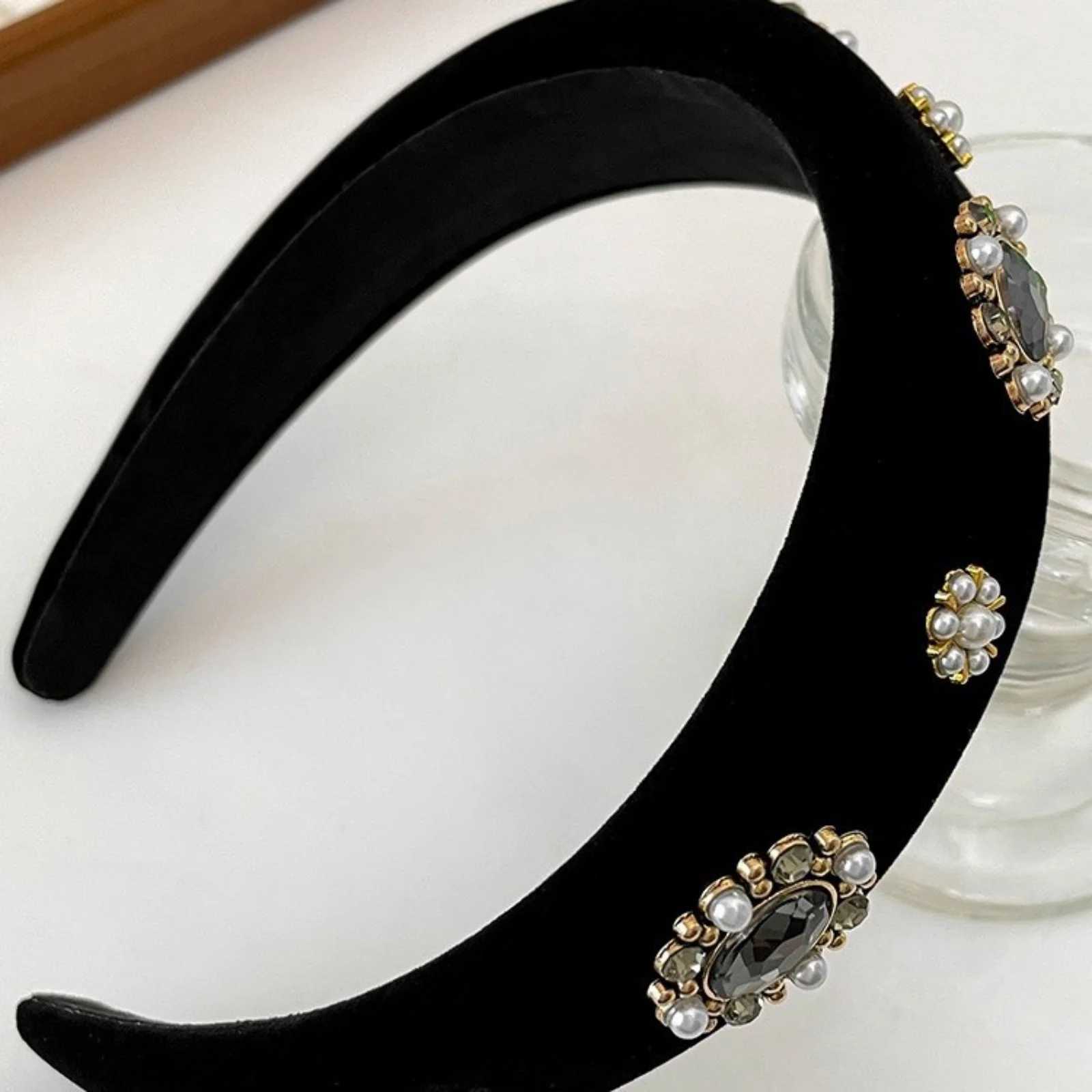 1Pc Autumn Winter New Style Sparkly Rhinestone Elegant Hair-Holding band for Wen High-End Light Luxury Hair Clip Korea Y251213