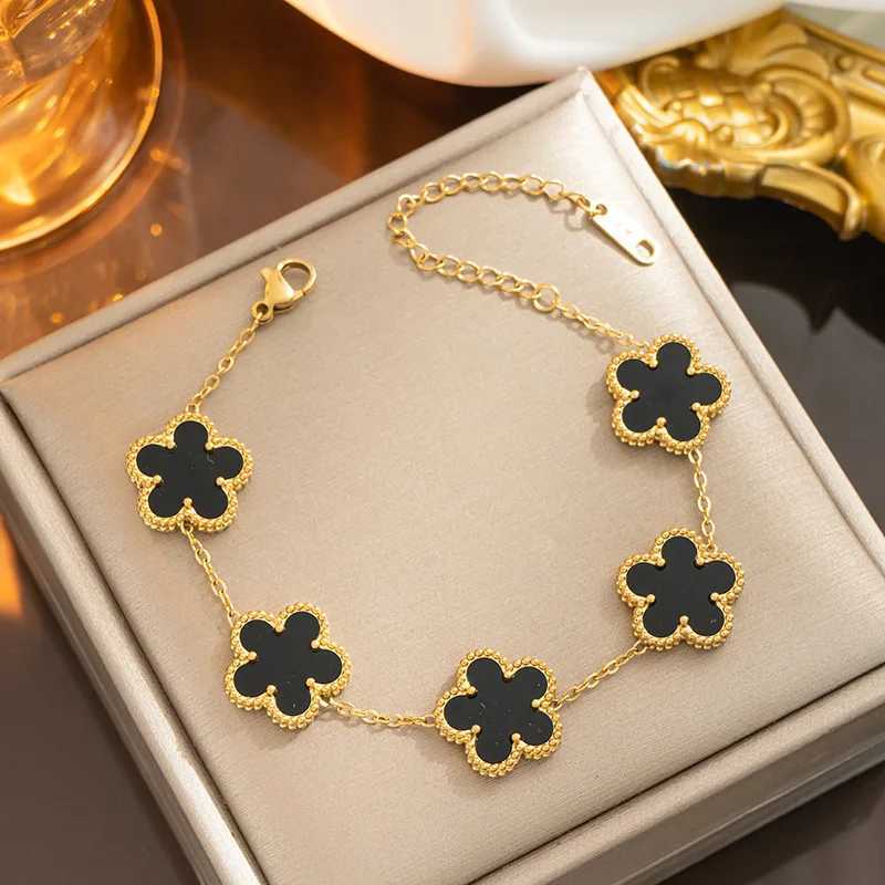 Trendy Lucky Flower Stainless Steel s For Women Girl Romantic Plant Jewelry Party Birthday Daily s M251213