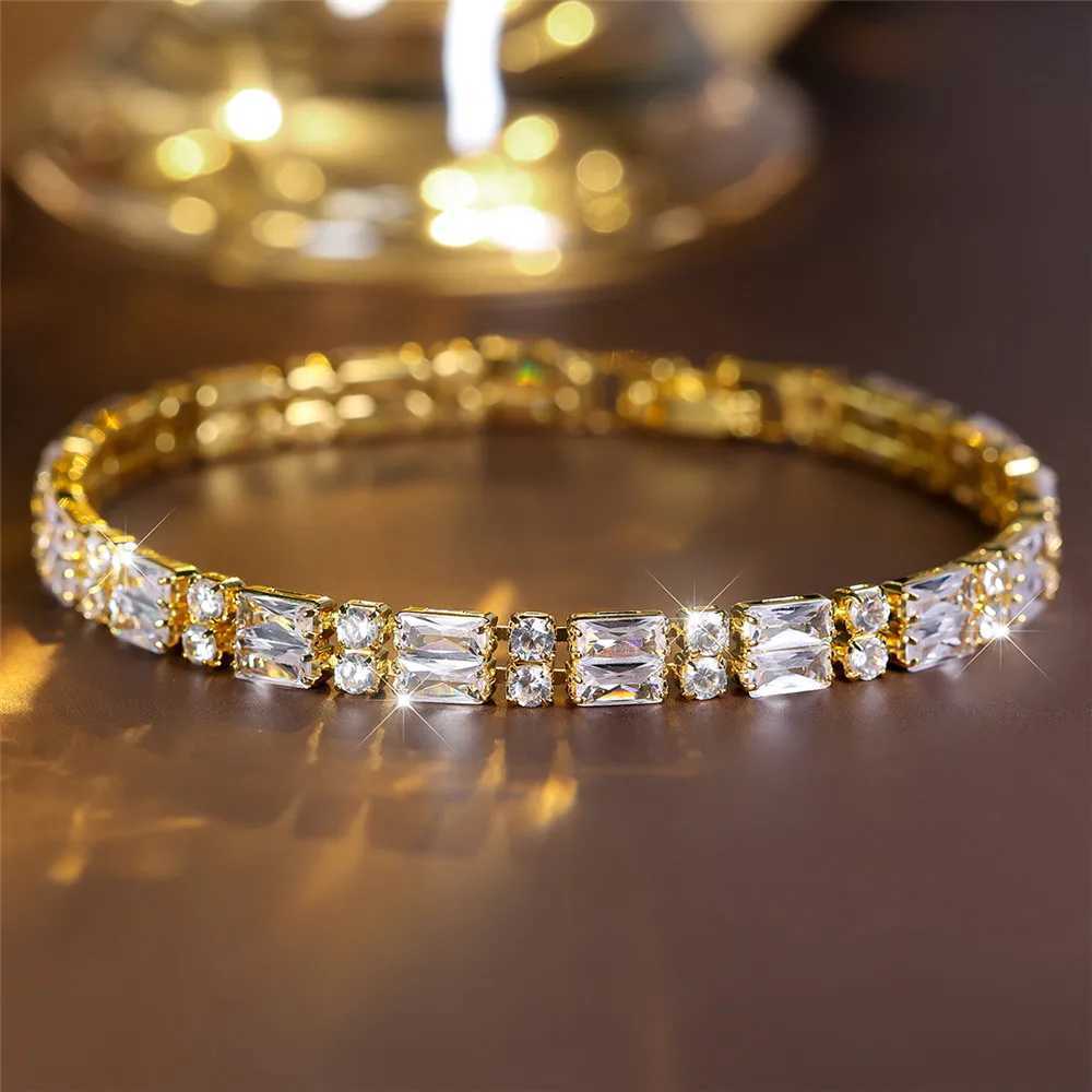 Charm Female White Zircon Stone Round Vintage Gold Color Adjustable s Summer Wedding Jewelry For Women M251213