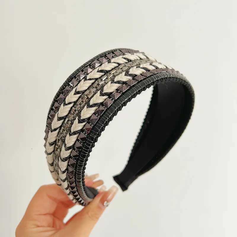 Popar Rivets Sequins Hair Accories Heaear For Wen Luxury Sier Wire Woven Metal Punk Style Rivets Hair Hoops dr Y251213