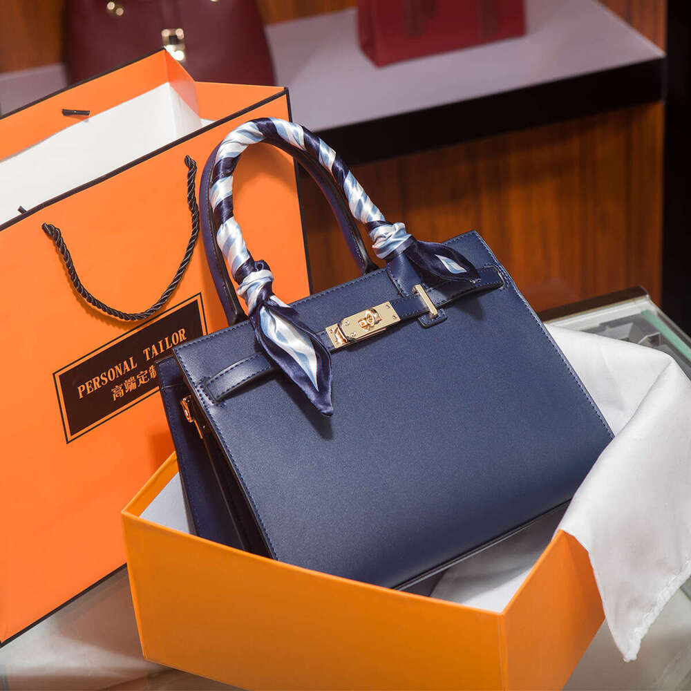 toteBag Shoulder bag ROSE NOIRE Day Gift For Mom New Stylish Mother In Law Women S Middle Aged Handbag Elegant Crossbody Bag dh911905147JY