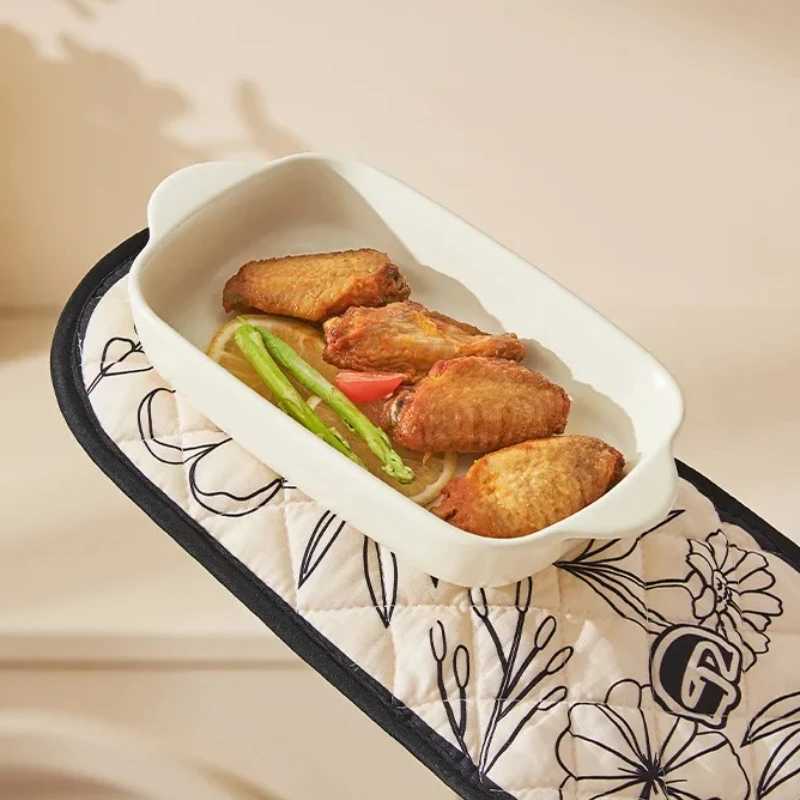 1pc Heat-Resistant Gloves Thicke One-Piece Insated Baking Tools High Temperatures Speciali for Ovens and Microwaves H251212