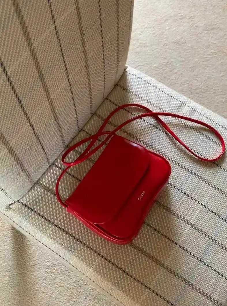 Women Mini Red Cross Body Bags Korean Casual Fashion Patent Leather Purse Versatile Solid Color Girls PU Shoulder BagT251213