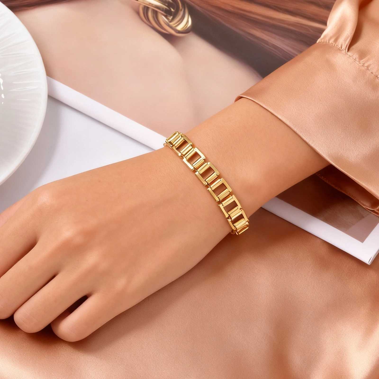 Fashion Womens StrAP Chain Gold Plated StainlESS Steel Chunky Link Chain s Punk Jewelry Gift M251213