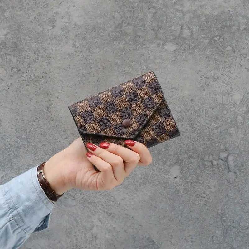 Y2K new style wens small purse short style beanie cluh bag fiable and versatile mini wallet leather wallet Y251213