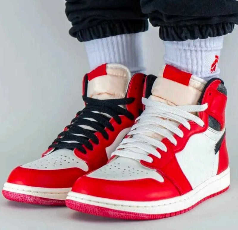 Lost u0026 Found 1s Basketball Shoes High Reimagined Vapmax Banned Chicago Origin Story Patent Bred Trophy Room Toe mens women sports Sneakers with