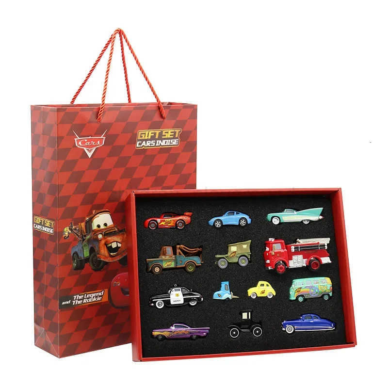 Disney 8/13/15Pcs Pixar Cars Gift Box Metal Diecast lightning McQueen Car Model Toy Jackson Uncle Truck Boy Birthday Toys H251213