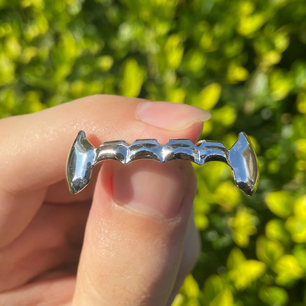 RACHELZ Hip Hop Glossy Teeth Fangs Trend Mouth Tooth Caps Decor For Women Men Jewelry Halloween Jewelry Gift 251208{category}