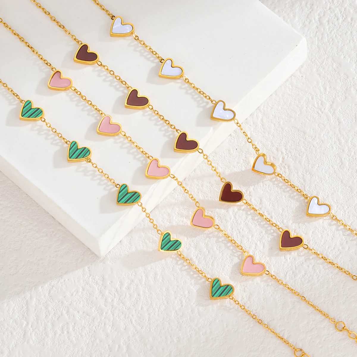 Romantic Heart for Women Multi-color StainlESS Steel Gold Plated Luxury Wrist Chain Jewelry Girl Gifts M251213