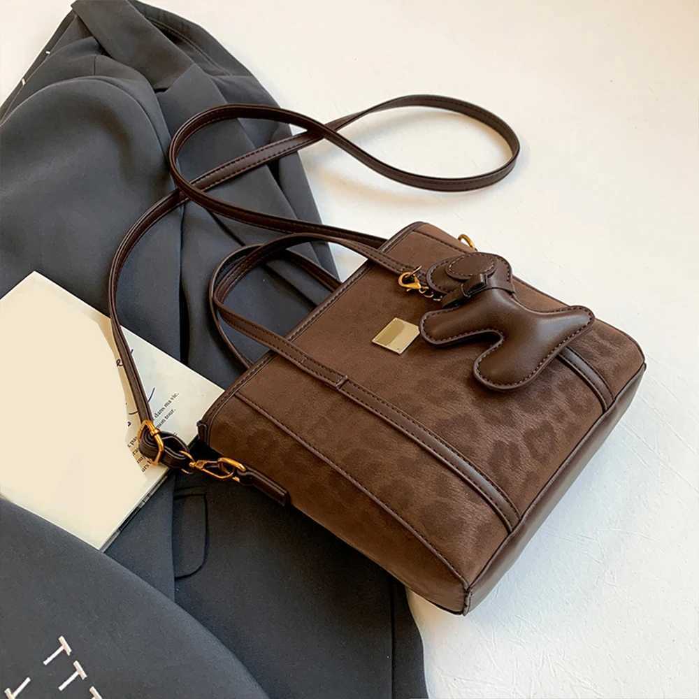 Autumn and Winter High-End Niche Mobile Phone Crossbody Bag New Coffee-Colored Bucket Bag Leopard Print HandbagT251213