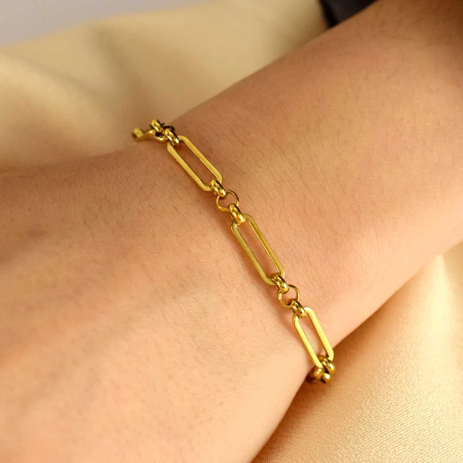 Minimalist Stainless Steel 18K Gold Plated Link Chain for Women M251213