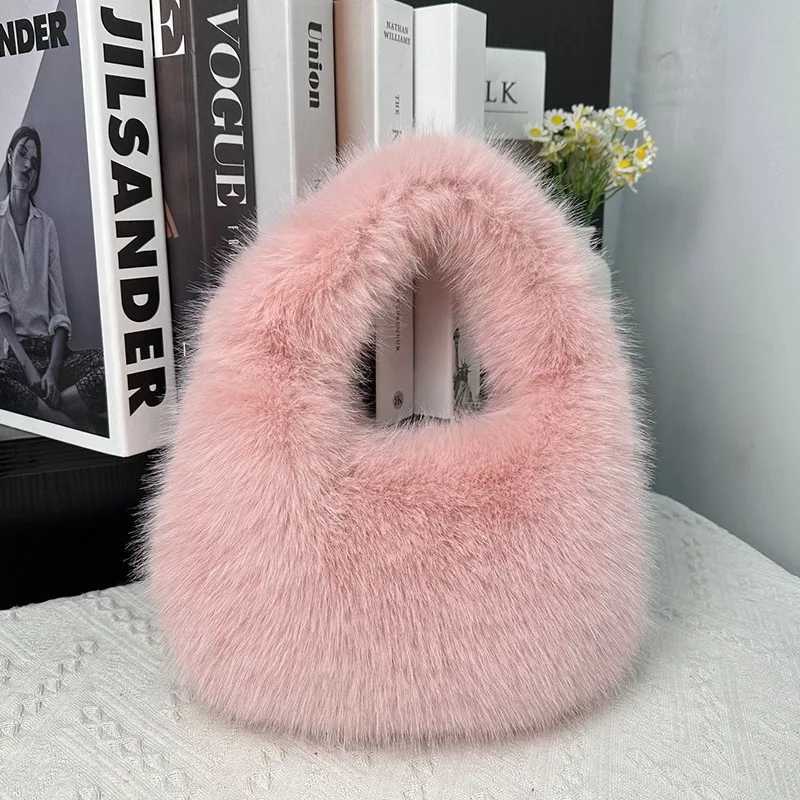 Winter Soft Plush Half Moon Bag Faux Fur Party Clutch Bag Lady Handbags Fluffy Female Winter Purse Casual Tote BagT251213