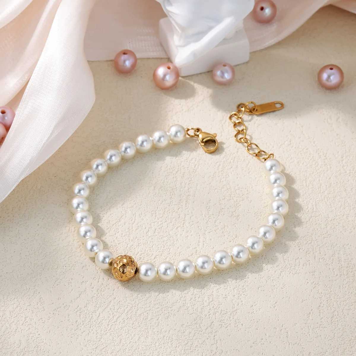 Free Shipping Fashion Imitation Pearl Beads For Women Stainless Steel Gold Color Chain Wedding Couple Jewelry M251213